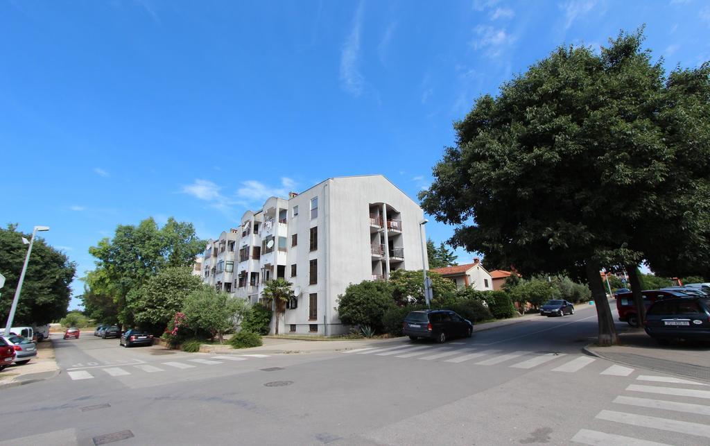 Apartment Vesna Ρόβινι Εξωτερικό φωτογραφία