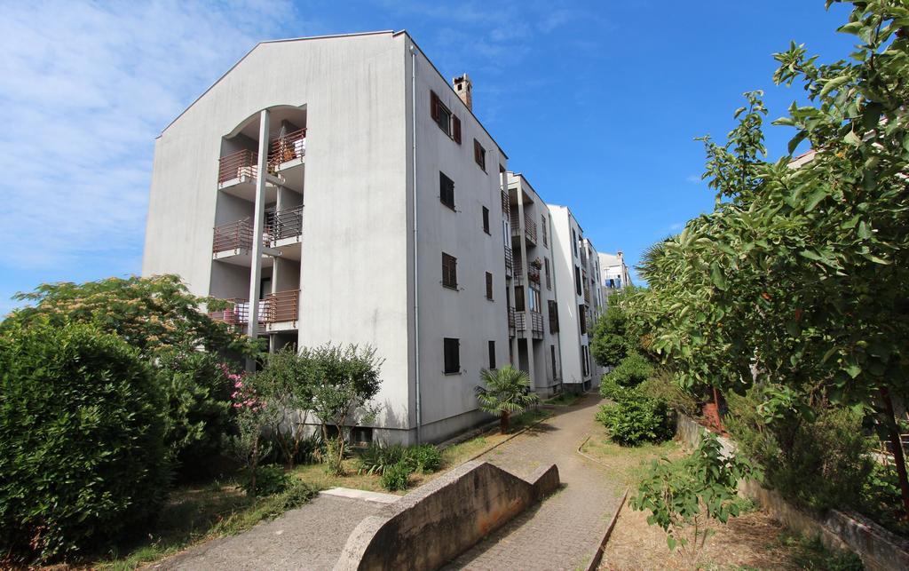 Apartment Vesna Ρόβινι Εξωτερικό φωτογραφία